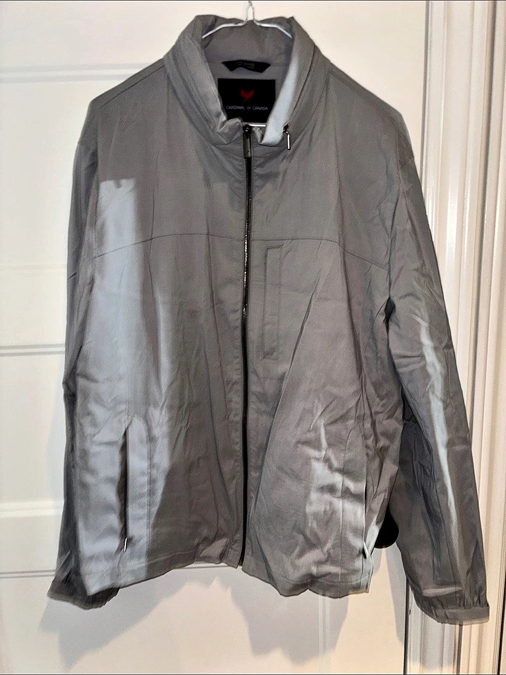 Cardinal of Canada Lightweight Zip Jacket Gray Medium Like New